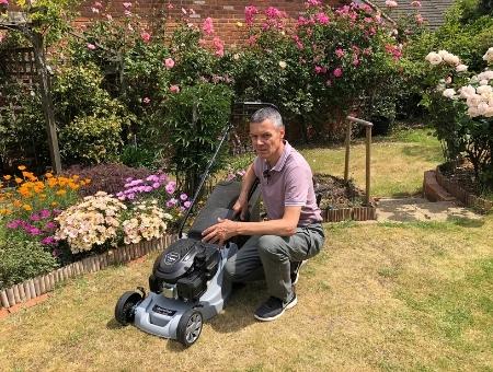 Petrol Self-Propelled Lawn Mower Cutting Height Options