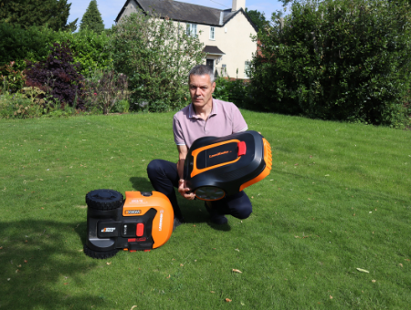 Best Robotic Lawn Mower UK 2022