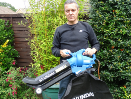 Racing Garden Leaf Blower & Vacuum 2600w 