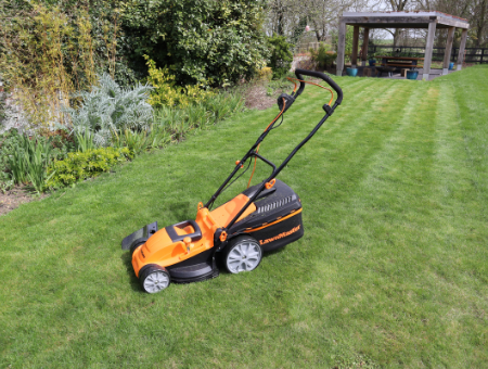 LawnMaster 40cm Electric Lawn Mower Performance