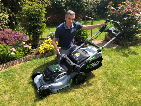 Signs To Replace Cordless Battery Lawn Mowers